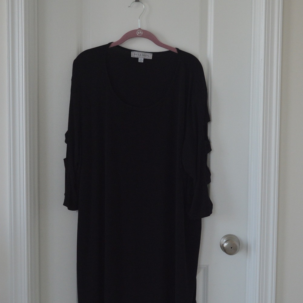 Black Sleeve Cut Out Tunic